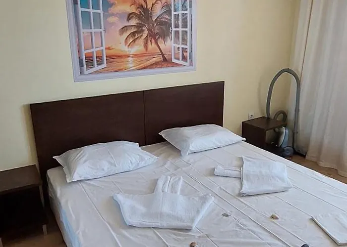 Sunrise 14 Apartment